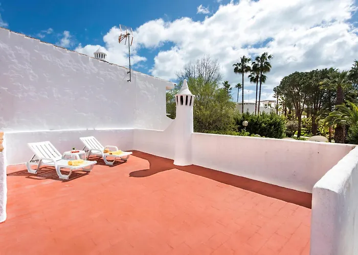 Baiona Club 19 * Porches (Algarve)