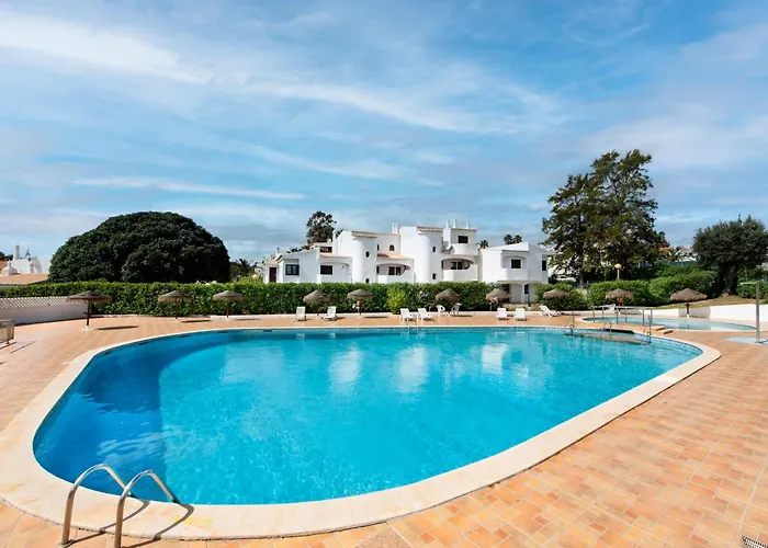 Baiona Club 19 Porches (Algarve)