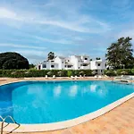 Baiona Club 19 Porches (Algarve)