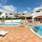 Feriehus Baiona Club 19 Porches (Algarve)