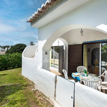 Feriehus Baiona Club 19 Porches (Algarve)