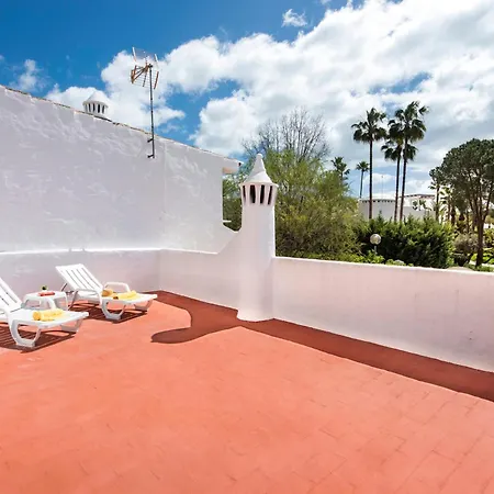 Baiona Club 19 * Porches (Algarve)